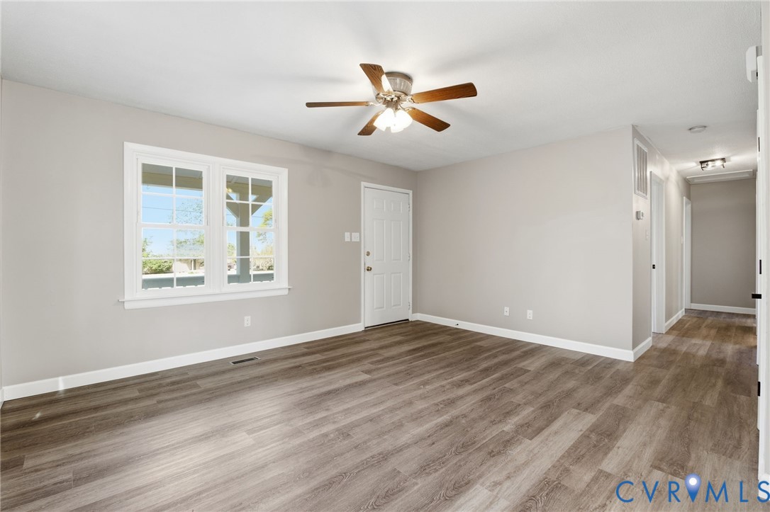 11723 Womack Road Chester, VA 23831 - Photo 3 of 33