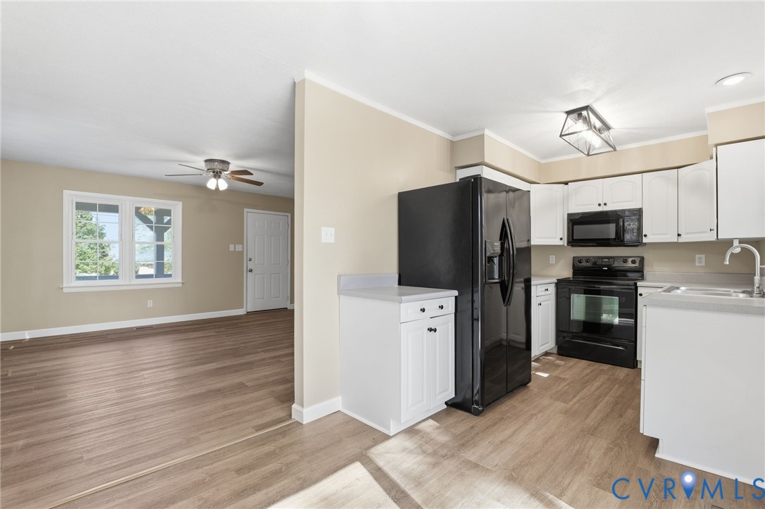 11723 Womack Road Chester, VA 23831 - Photo 6 of 33