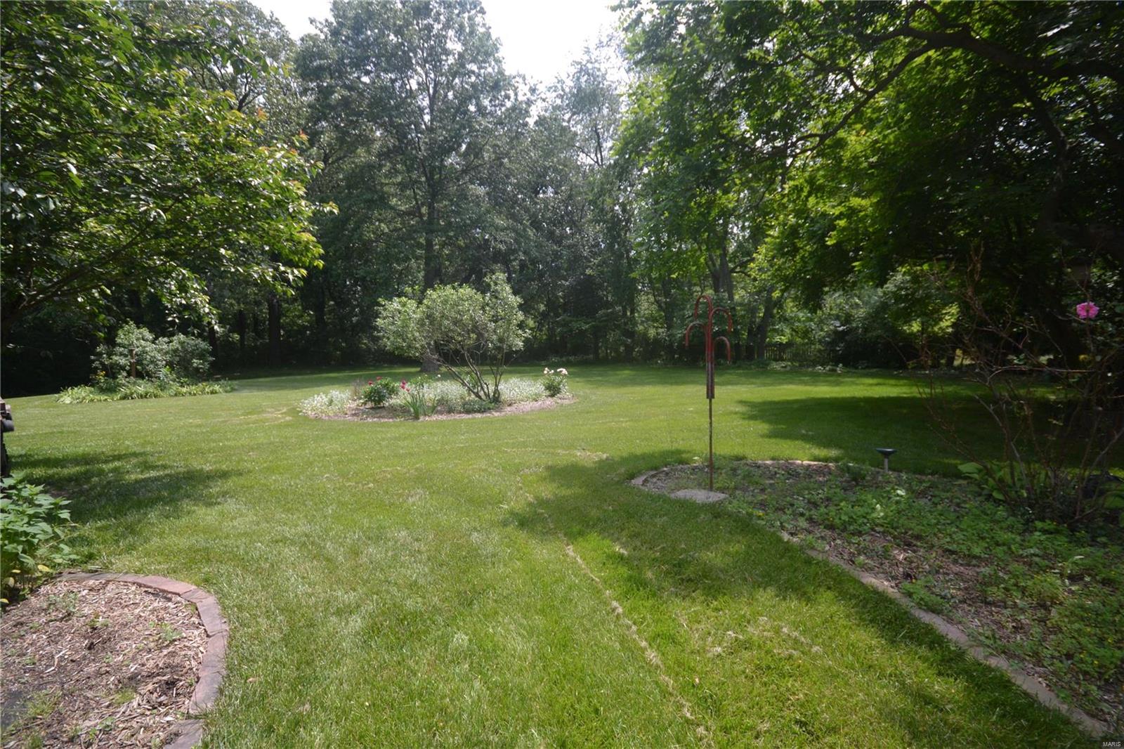 400 Covered Bridge Lane Belleville, IL 62221 - Photo 13 of 74