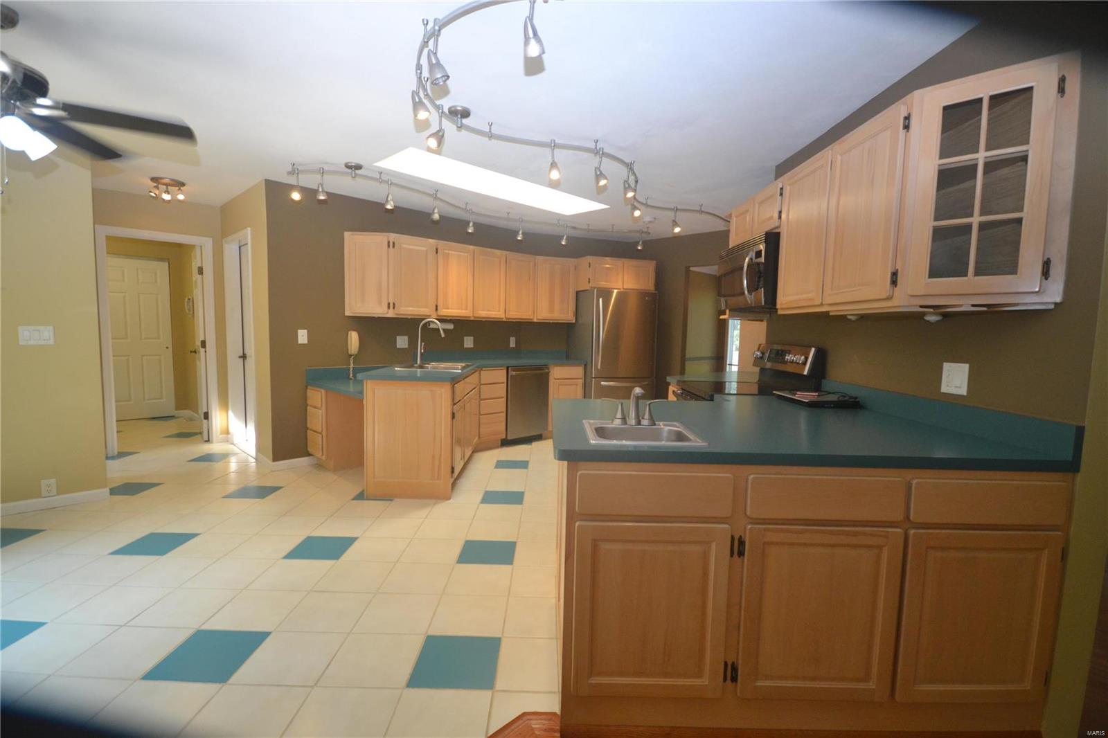 400 Covered Bridge Lane Belleville, IL 62221 - Photo 45 of 74