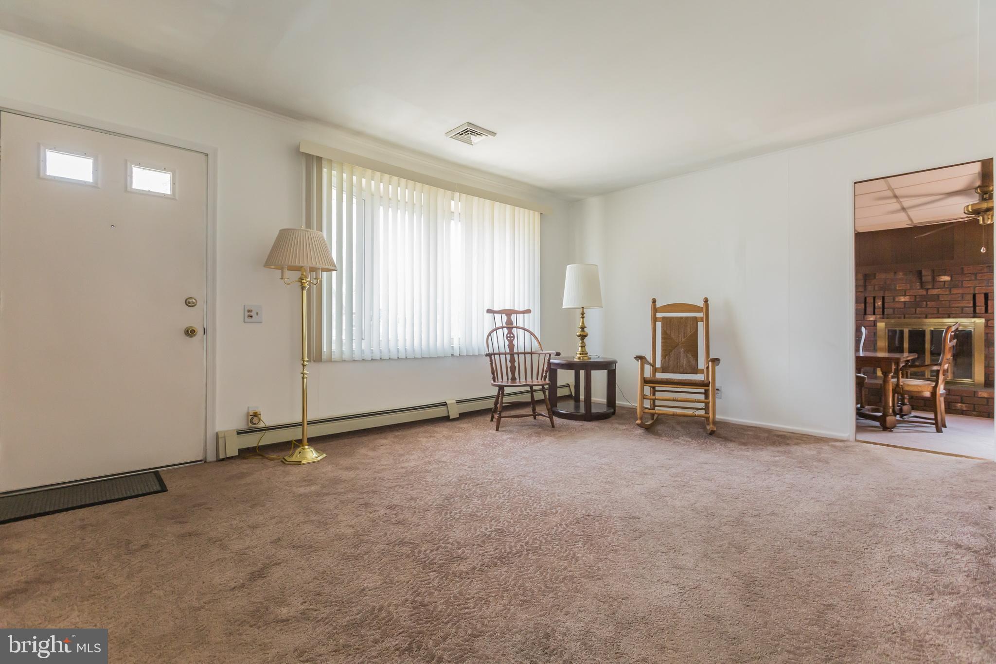 813 Glenmar Road Fairless Hills, PA 19030 - Photo 4 of 29 Gallery Image 4