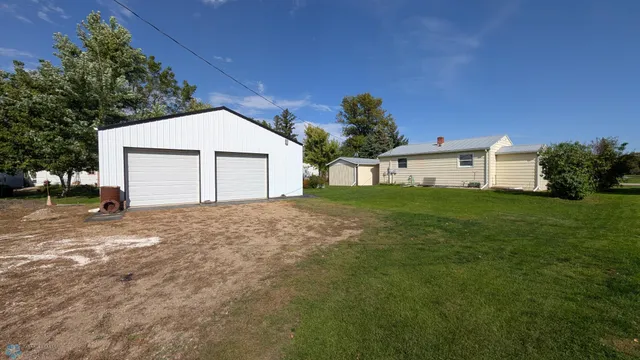 $115,000 | 202 North 1st Street, Fairmount, ND 58030