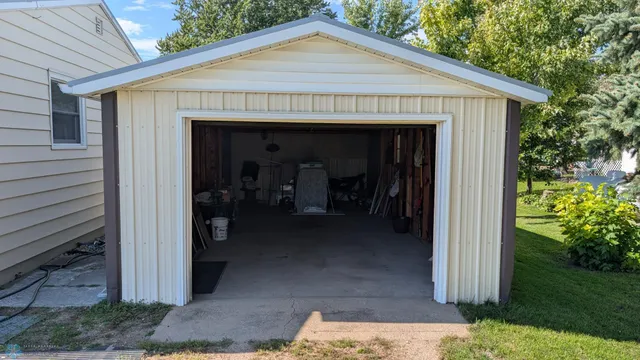 $115,000 | 202 North 1st Street, Fairmount, ND 58030