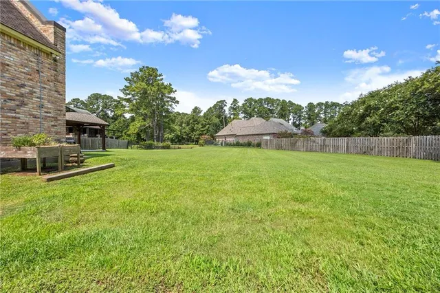 $799,900 | 9291 Pebble Beach Circle, Denham Springs, LA 70726