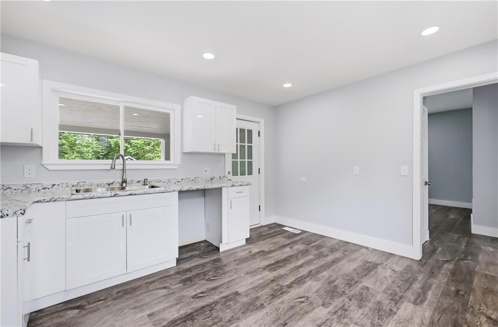 276 Lincoln Street Sharon, PA 16146 - Photo 12 of 35