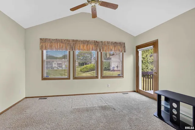 $320,000 | 3988 Partridge Circle, Bettendorf, IA 52722