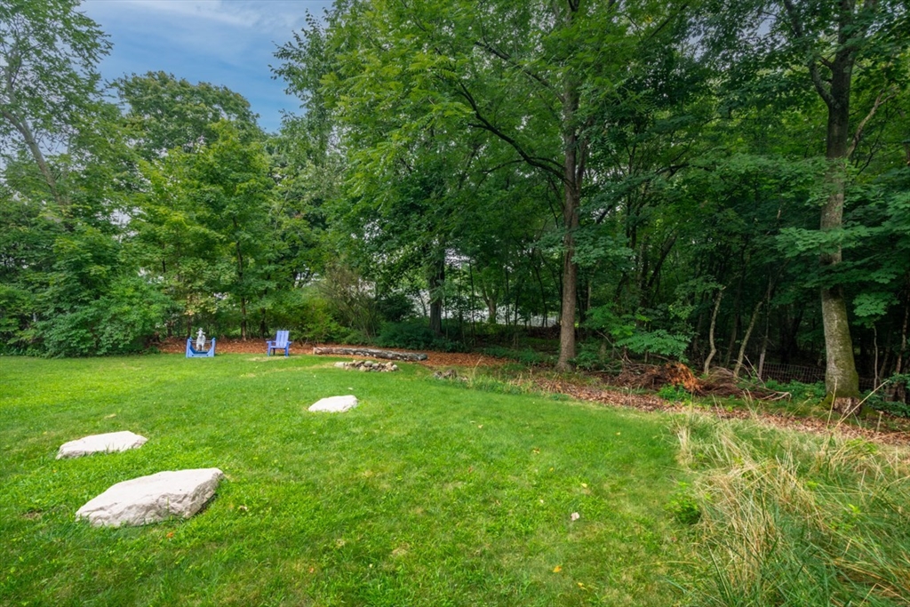 27 Elm Street Rear Bellingham, MA 02019 - Photo 14 of 16 Gallery Image 14
