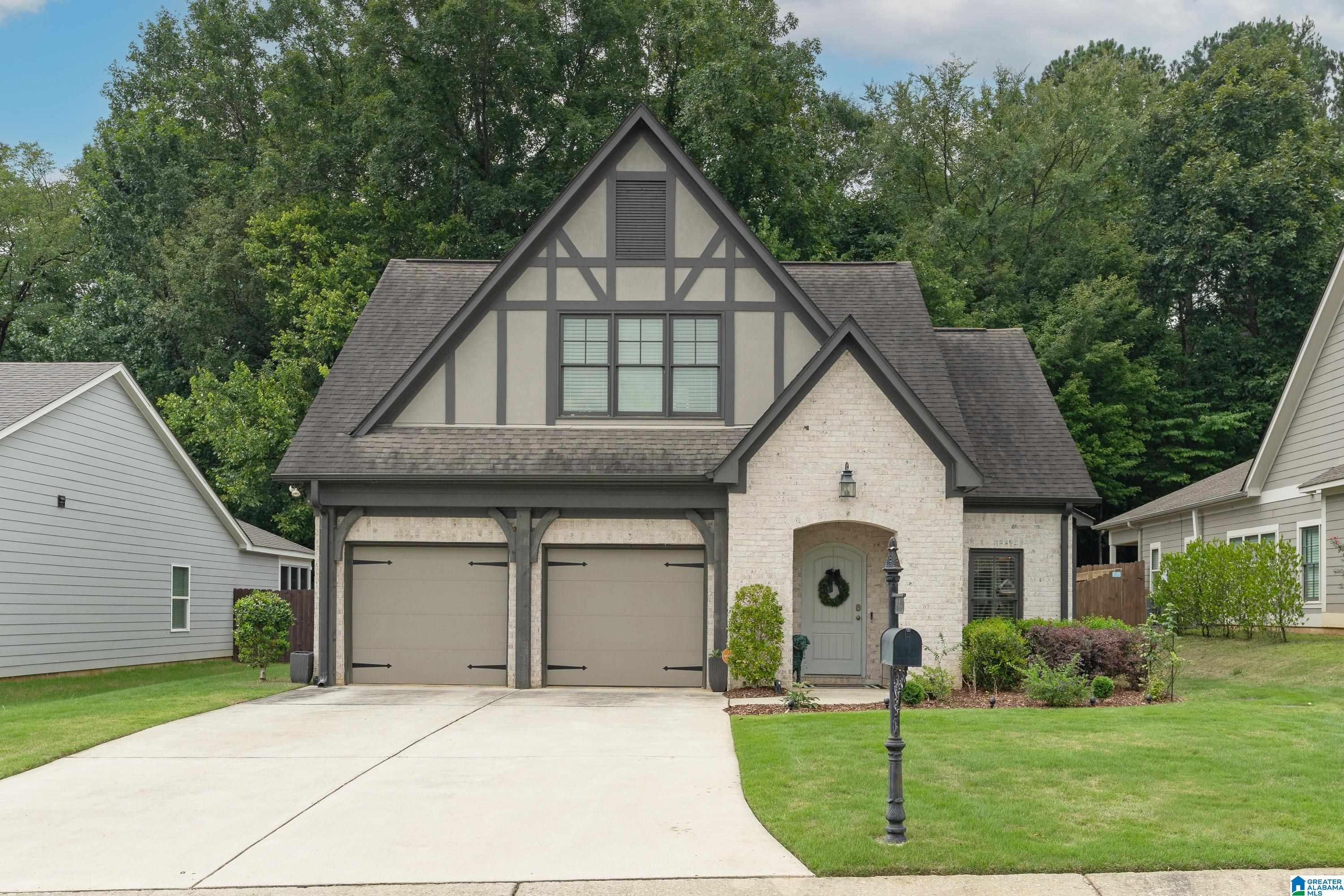 876 Valley Circle Leeds, AL 35094 - Photo 1 of 35