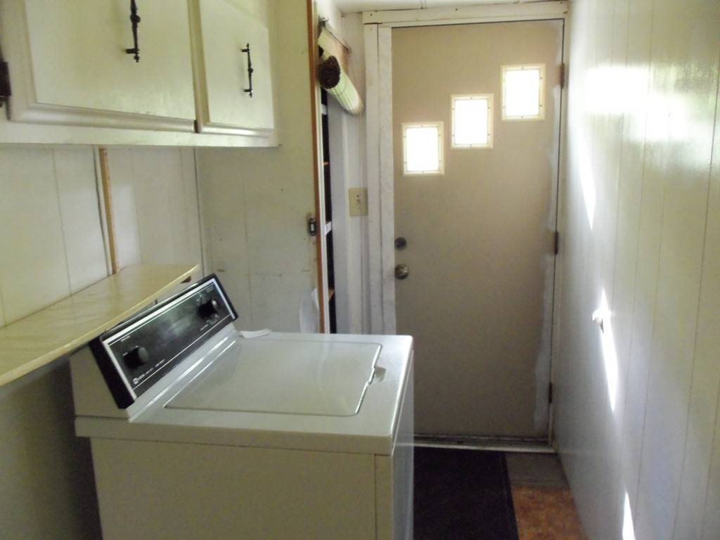 23 Camp Road Sturbridge, MA 01518 - Photo 8 of 25