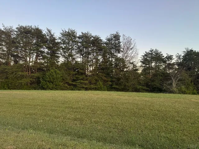 $72,900 | 25 Nyle Ridge Road, Wirtz, VA 24184