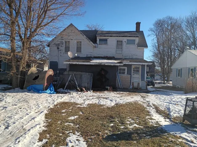 $60,000 | 309 Bush Street, Lakefield, MN 56150