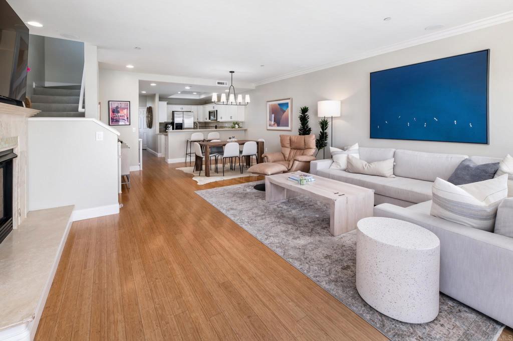 738 Cornish Drive Encinitas, CA 92024 - Photo 15 of 56