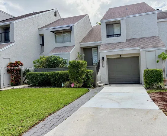 $594,900 | 6728 Boca Pines Trail, Unit B, Boca Raton, FL 33433