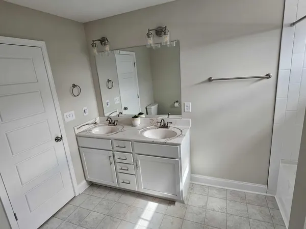 $1,950 | 2662 Scott Drive, Clarksville, TN 37042