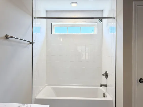 $1,950 | 2662 Scott Drive, Clarksville, TN 37042