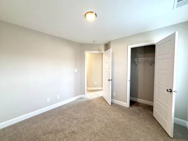 $1,950 | 2662 Scott Drive, Clarksville, TN 37042