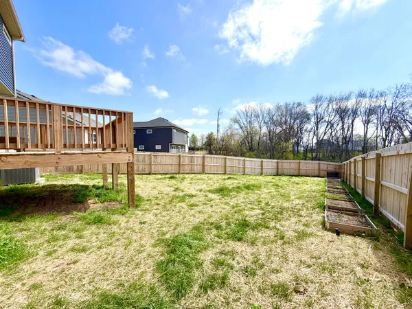 $1,950 | 2662 Scott Drive, Clarksville, TN 37042