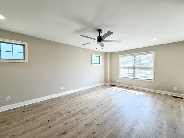 $1,950 | 2662 Scott Drive, Clarksville, TN 37042