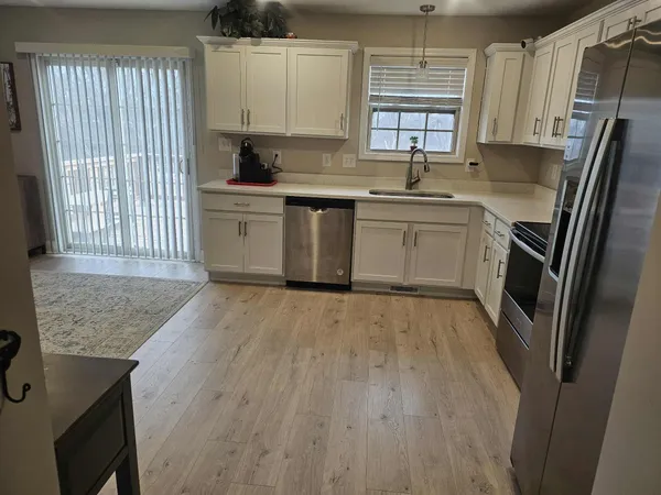 $1,950 | 2662 Scott Drive, Clarksville, TN 37042