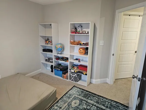 $1,950 | 2662 Scott Drive, Clarksville, TN 37042