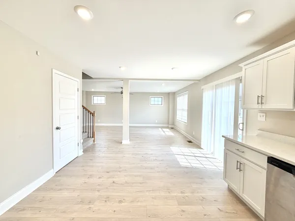 $1,950 | 2662 Scott Drive, Clarksville, TN 37042