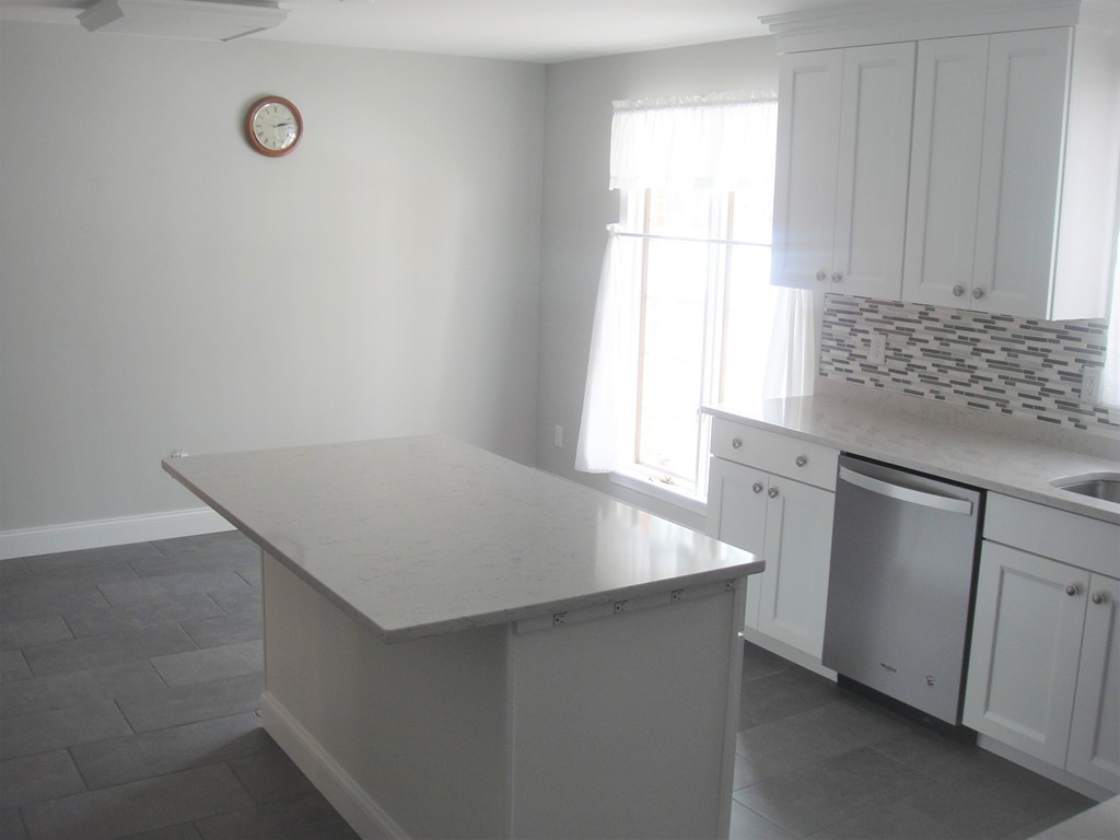 27 Fort Pond Road Acton, MA 01720 - Photo 8 of 25 Gallery Image 8
