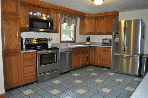 3 Old County Road Westminster, MA 01473 - Photo 8 of 30