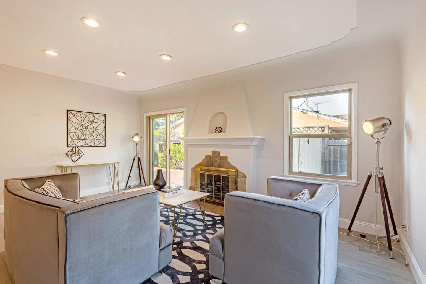 1571 South Wolfe Road Sunnyvale, CA 94087 - Photo 2 of 13 Gallery Image 2
