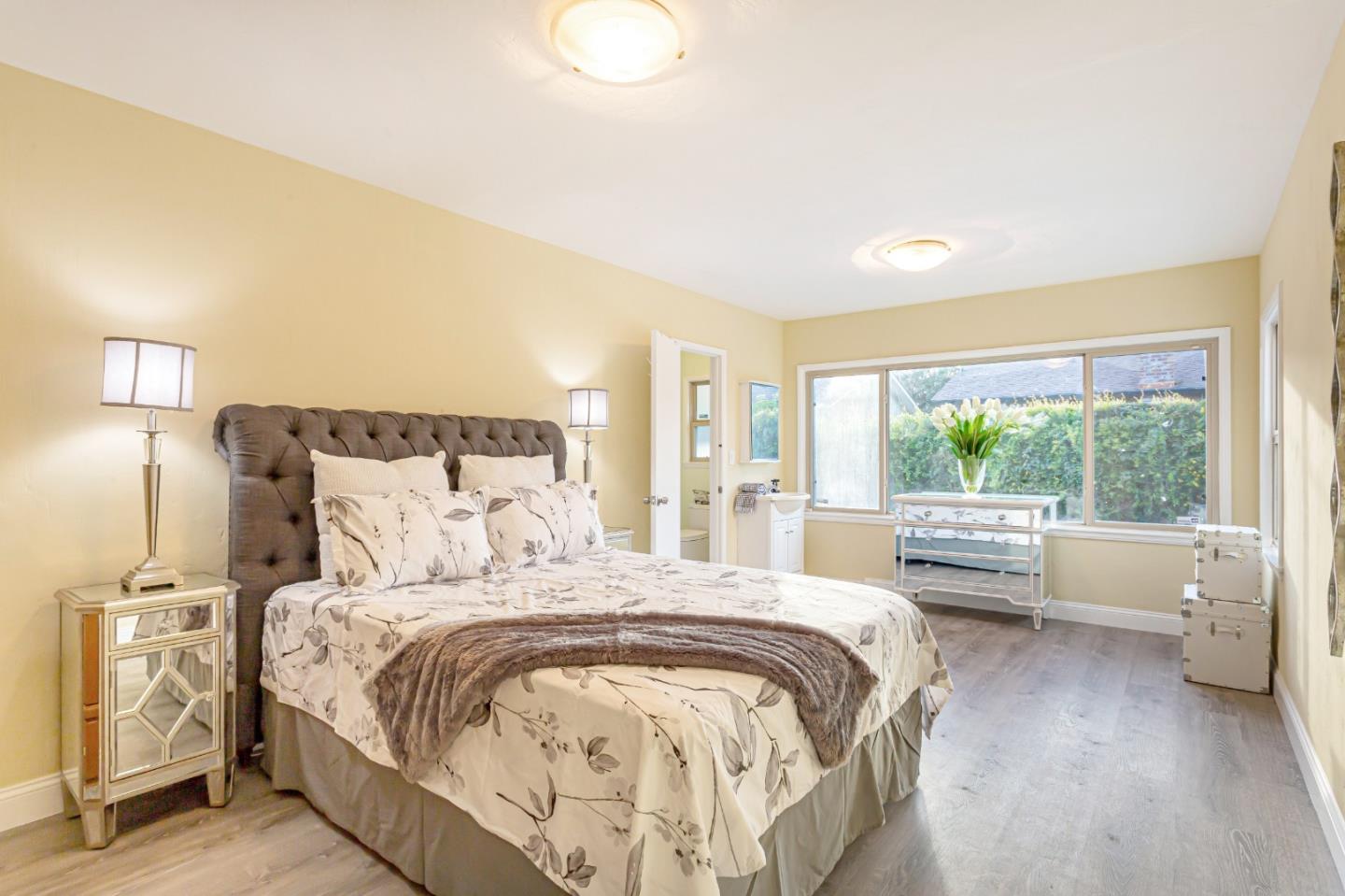1571 South Wolfe Road Sunnyvale, CA 94087 - Photo 8 of 13 Gallery Image 8