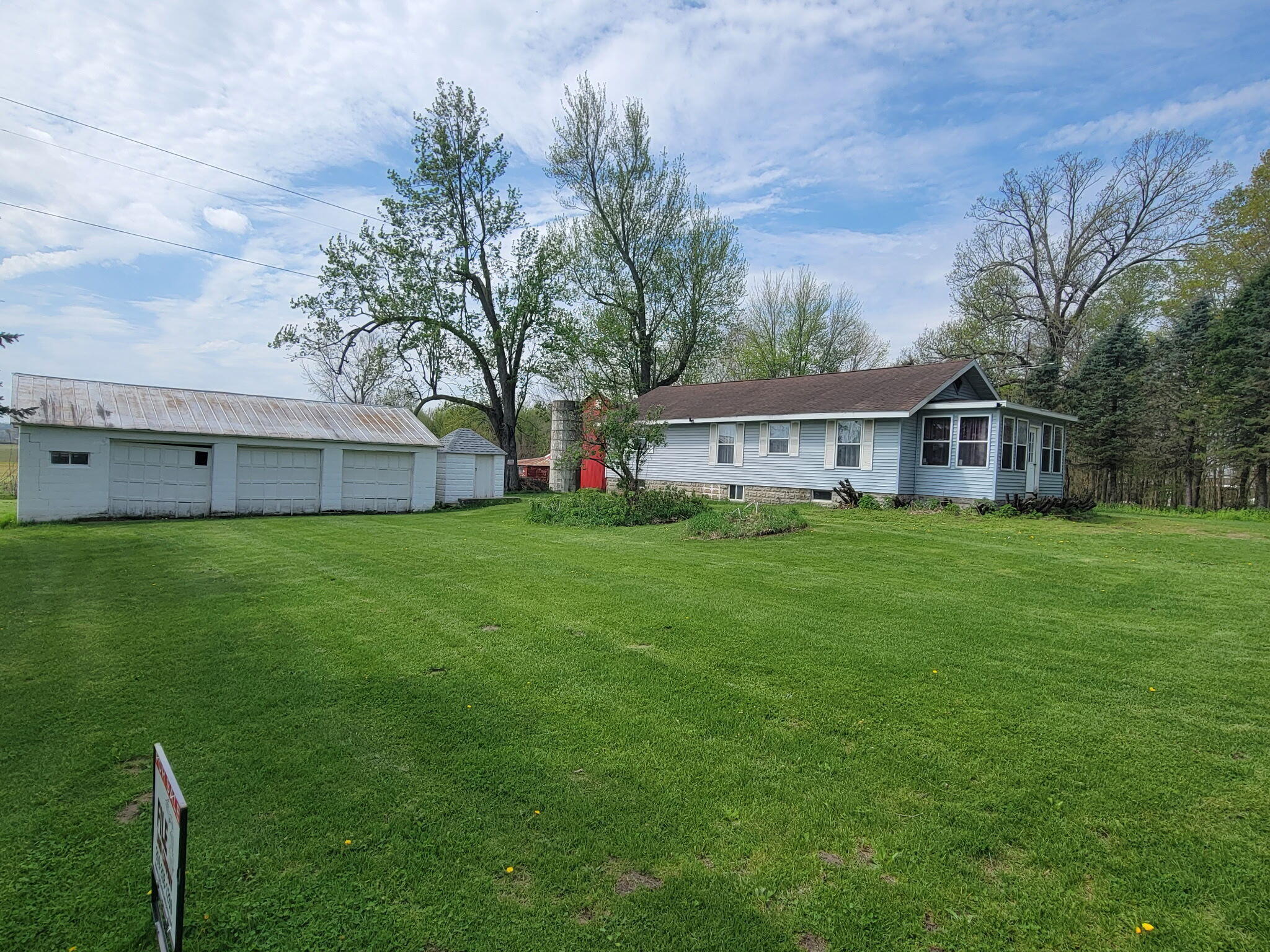48705 92nd Avenue Decatur, MI 49045 - Photo 1 of 12 1000027172