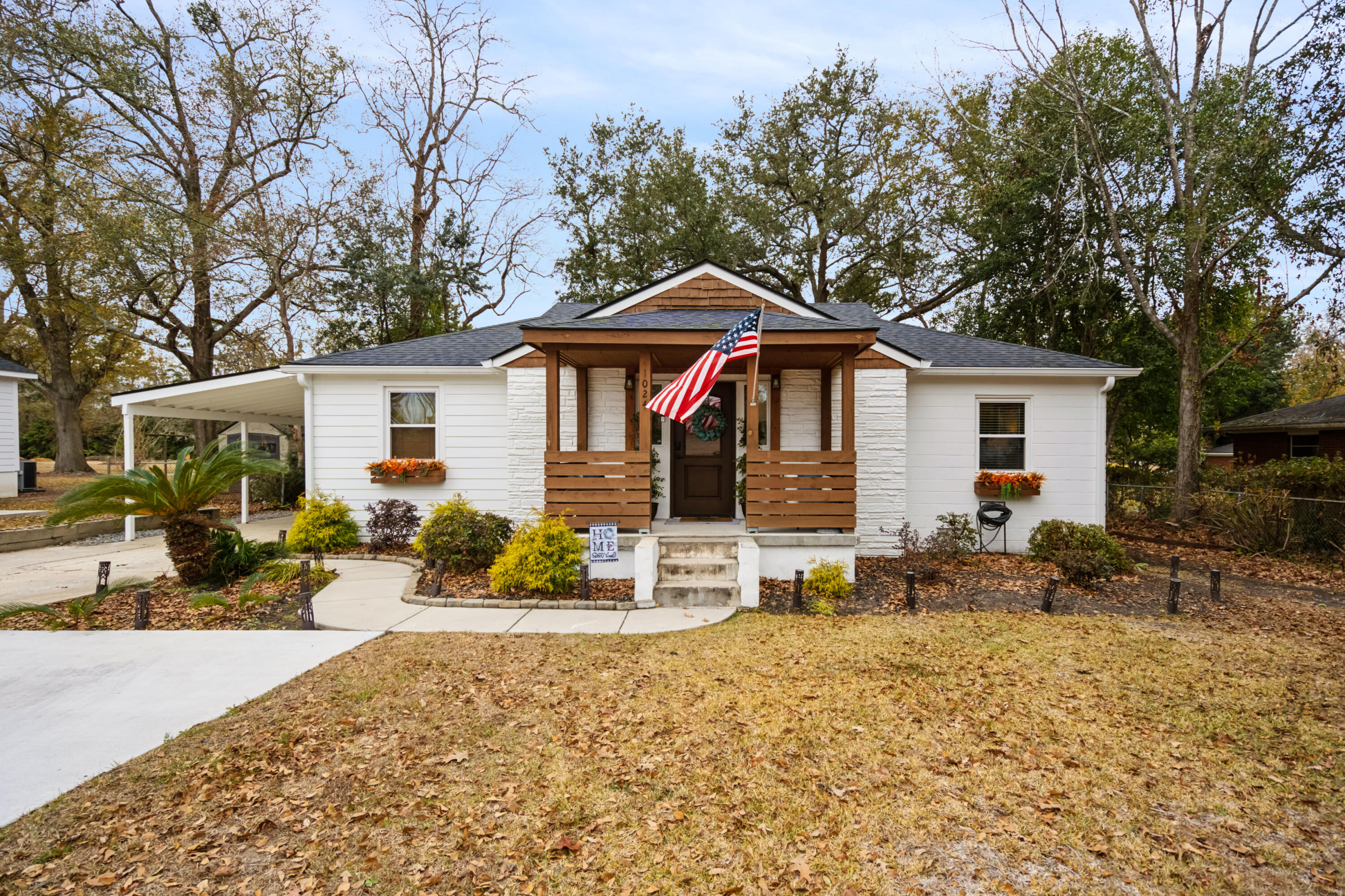 1024 Holcombe Road Hanahan, SC 29410 - Photo 1 of 1 1024HolcombeRd-KeenEyeMarketing-001
