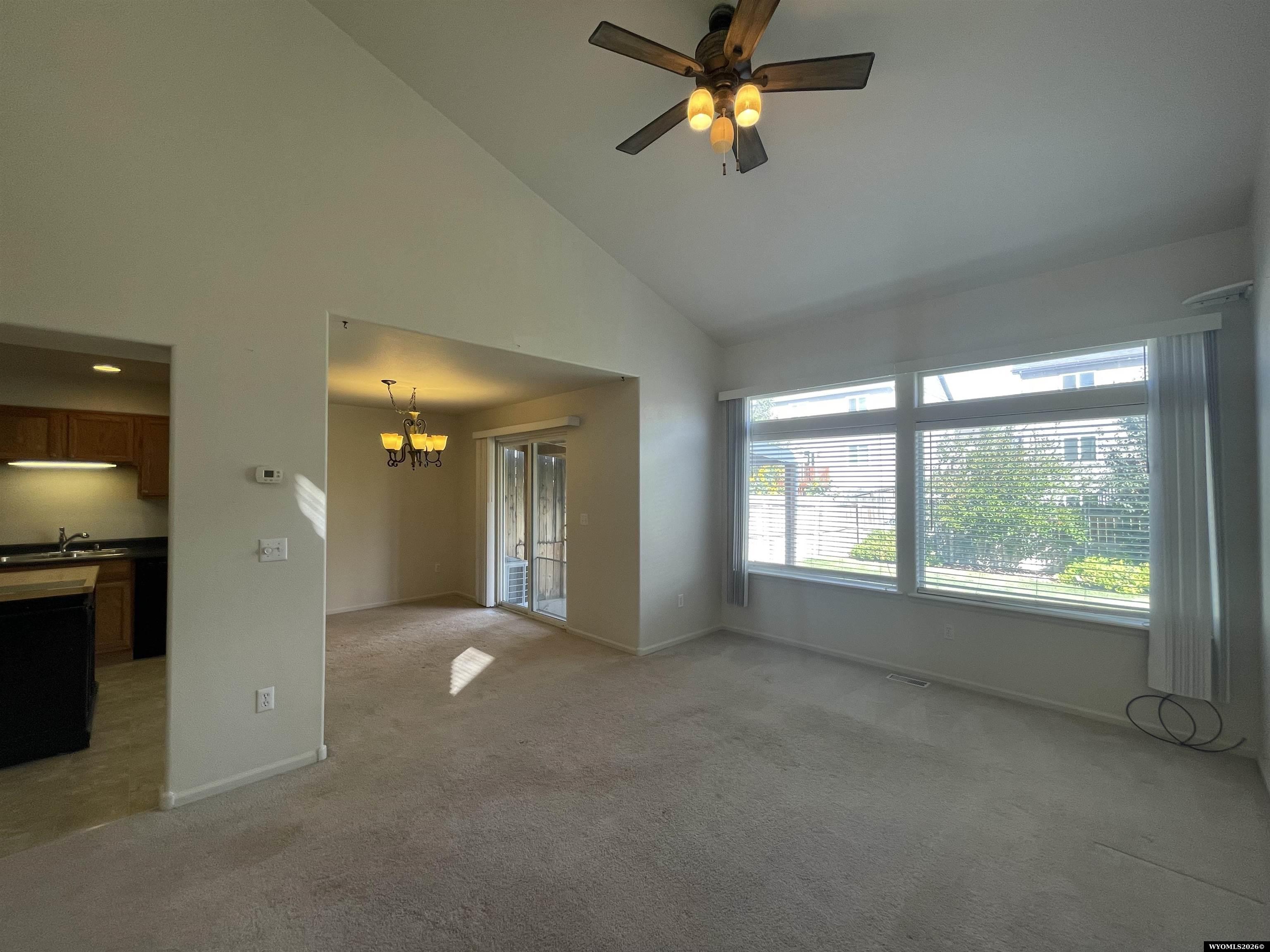 6820 Columbia River Road Casper, WY 82604 - Photo 5 of 31 Gallery Image 5