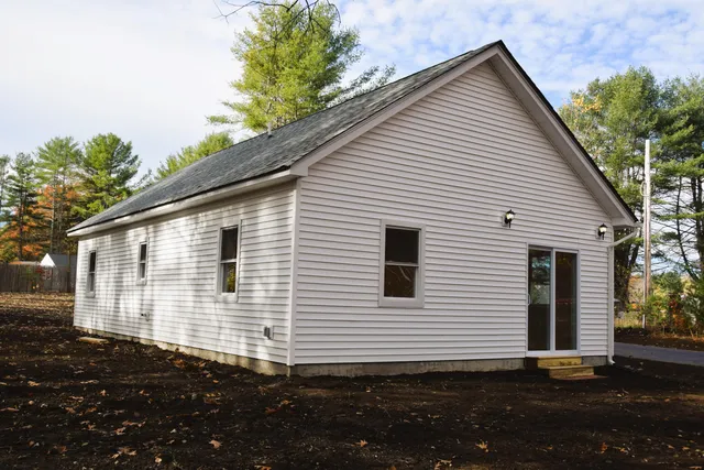 $289,900 | 83 Preble Avenue, Madison, ME 04950