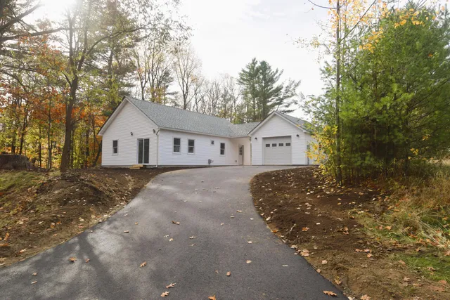 $289,900 | 83 Preble Avenue, Madison, ME 04950