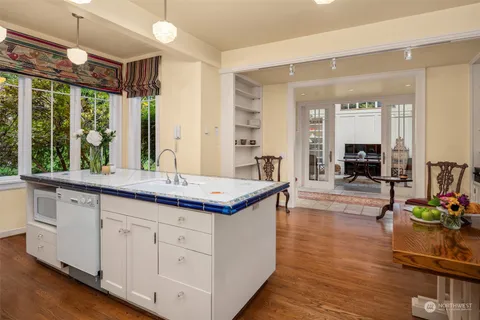 $3,495,000 | 3802 East John Street, Seattle, WA 98112