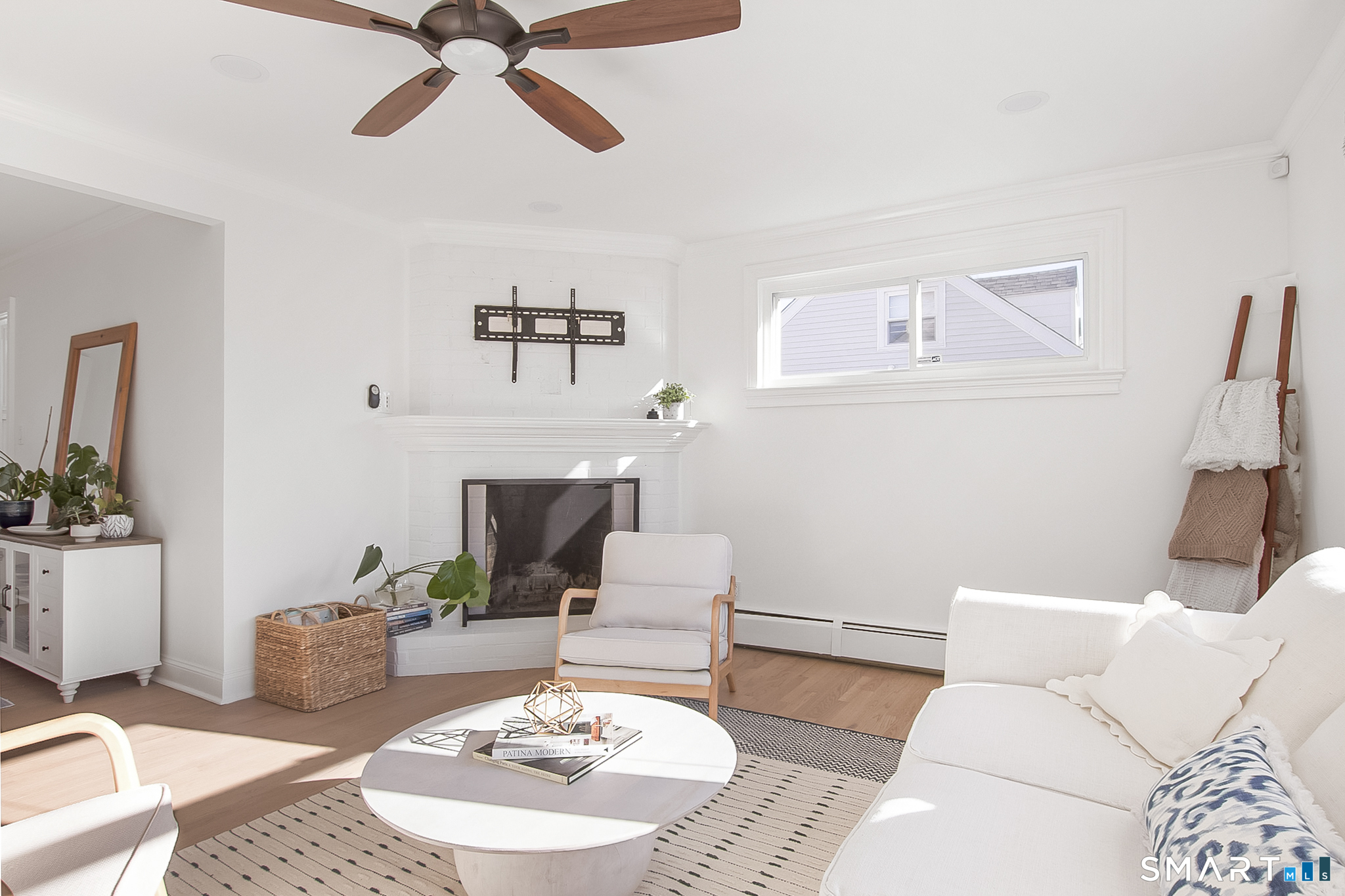 36 Middlebury Street Stamford, CT 06902 - Photo 4 of 29