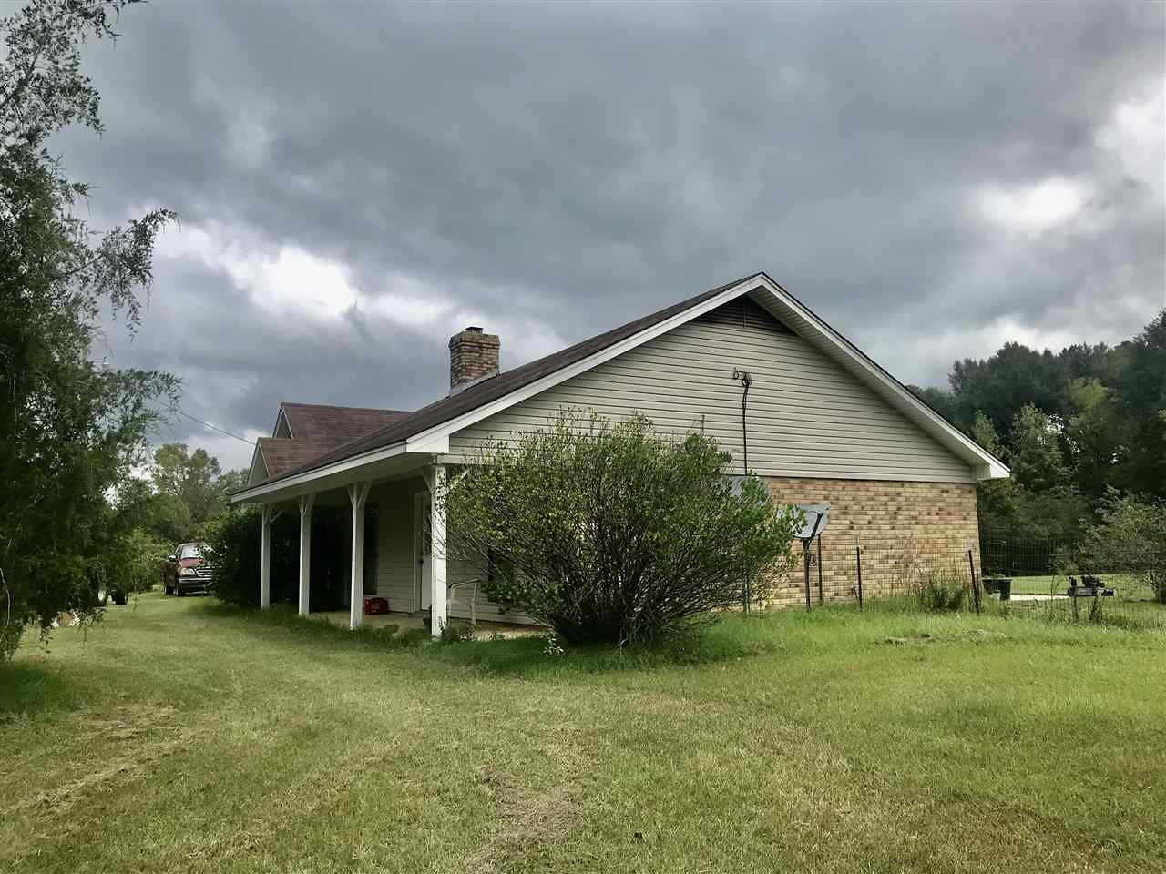 2059 Perrett Road Hazlehurst, MS 39083 - Photo 2 of 36 Photo 2