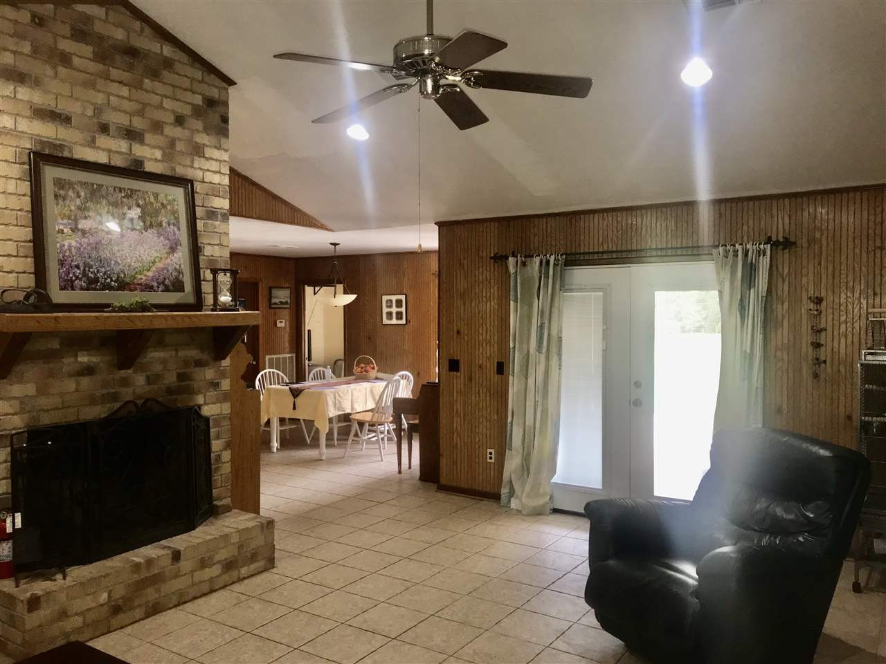 2059 Perrett Road Hazlehurst, MS 39083 - Photo 6 of 36 Photo 6