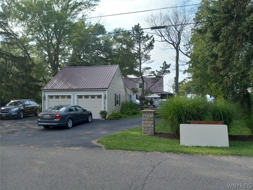 9802 Shorecliff Road Evans, NY 14006 - Photo 6 of 14