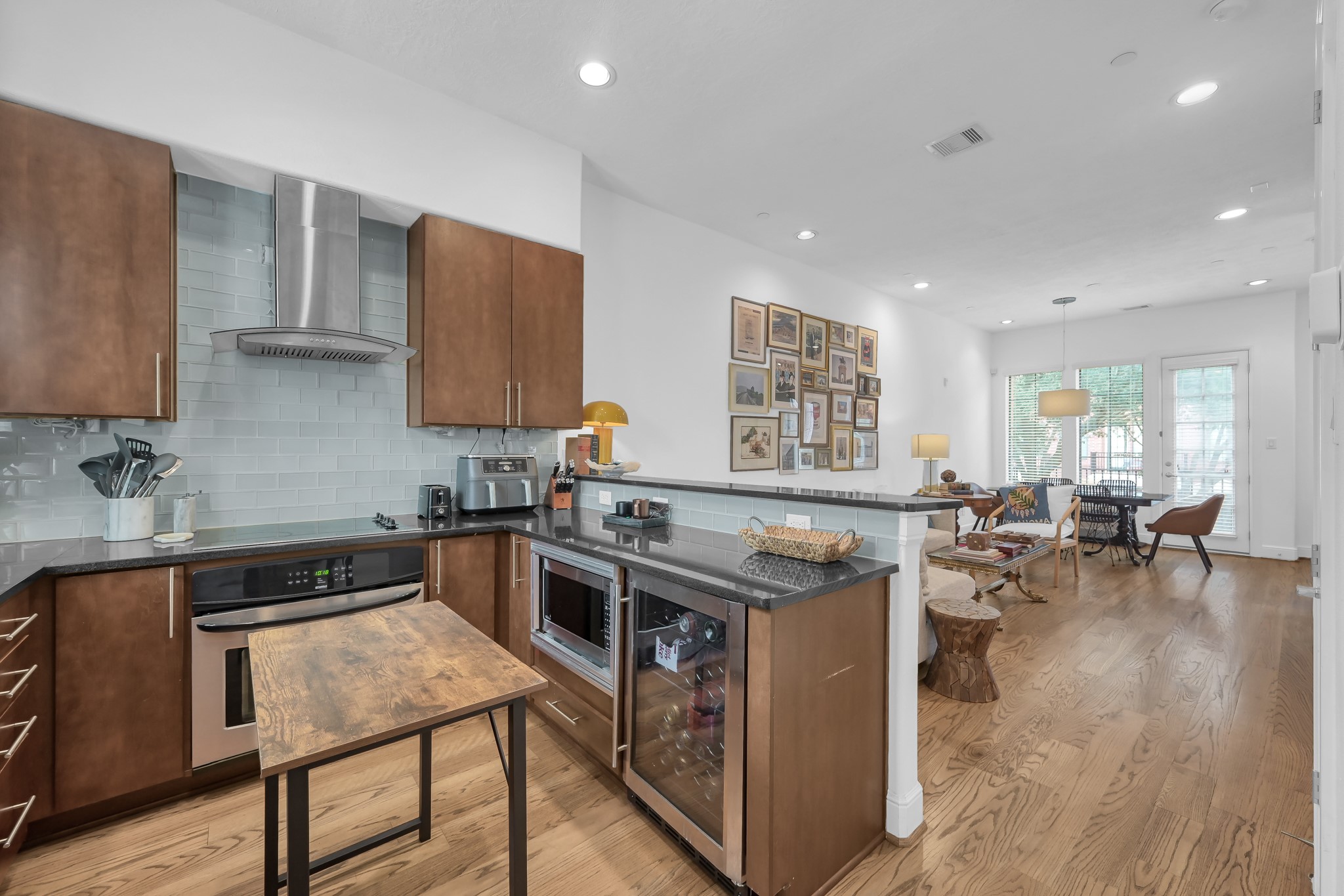 2110 Shearn Street, Unit 40 Houston, TX 77007 - Photo 4 of 18