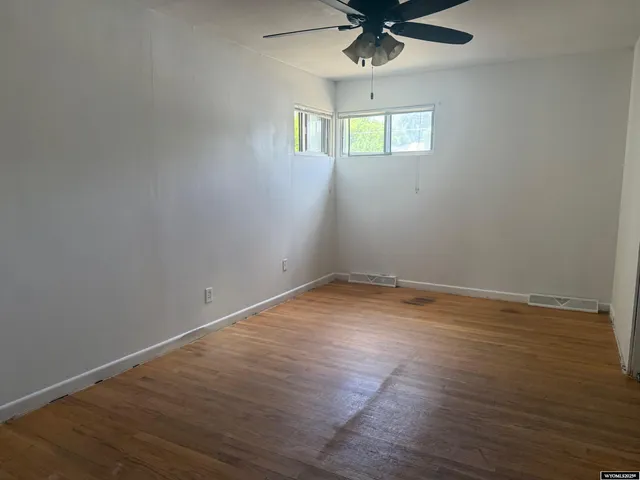 $194,000 | 524 East Murray Street, Rawlins, WY 82301