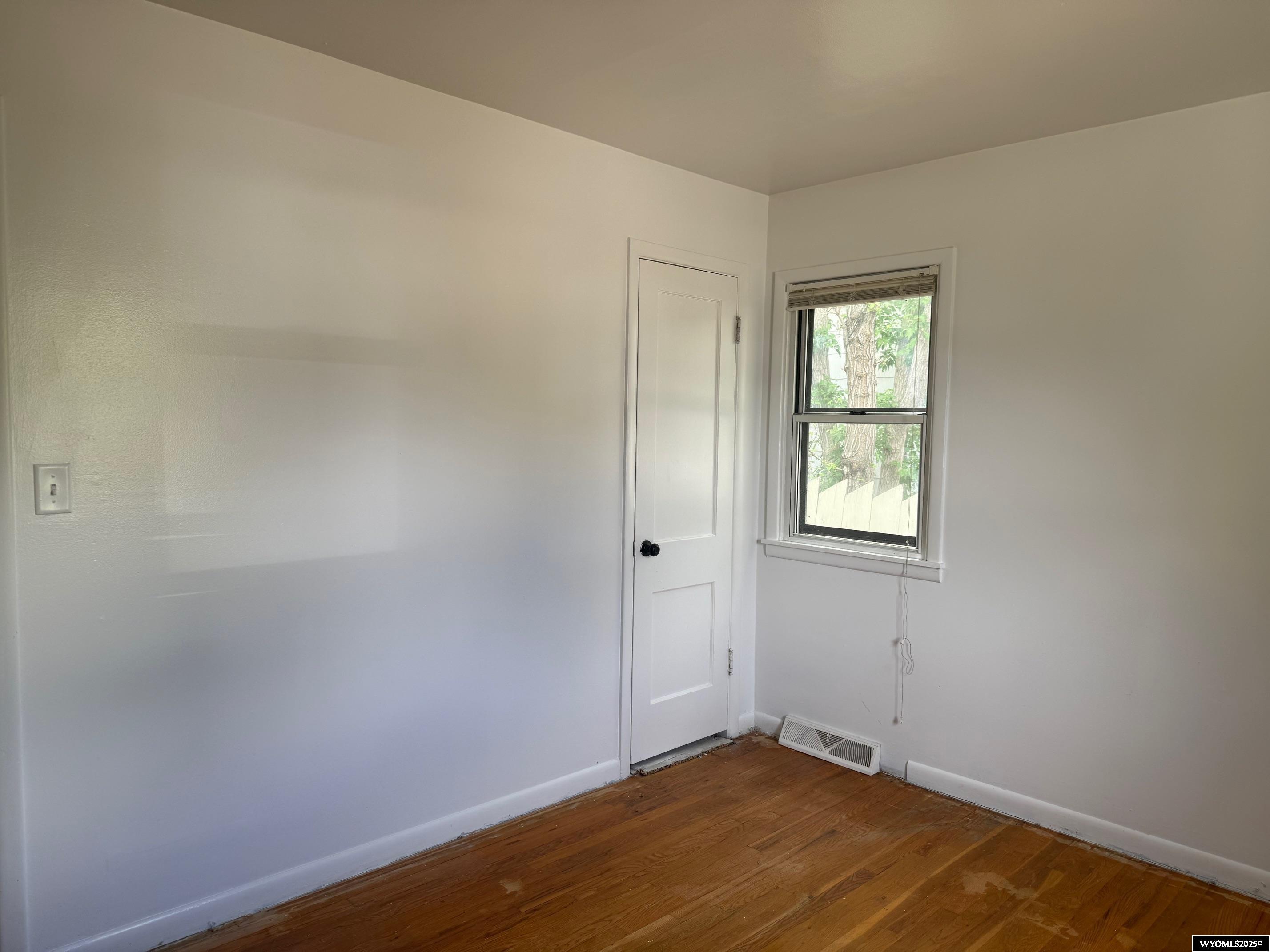 524 East Murray Street Rawlins, WY 82301 - Photo 13 of 27