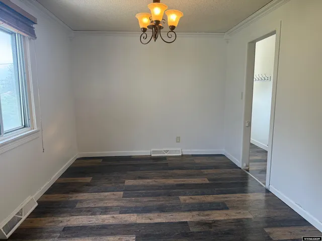 $194,000 | 524 East Murray Street, Rawlins, WY 82301