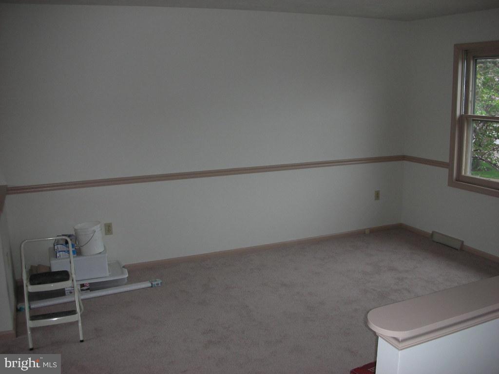 515 Arctic Tern Lititz, PA 17543 - Photo 4 of 8 Gallery Image 4