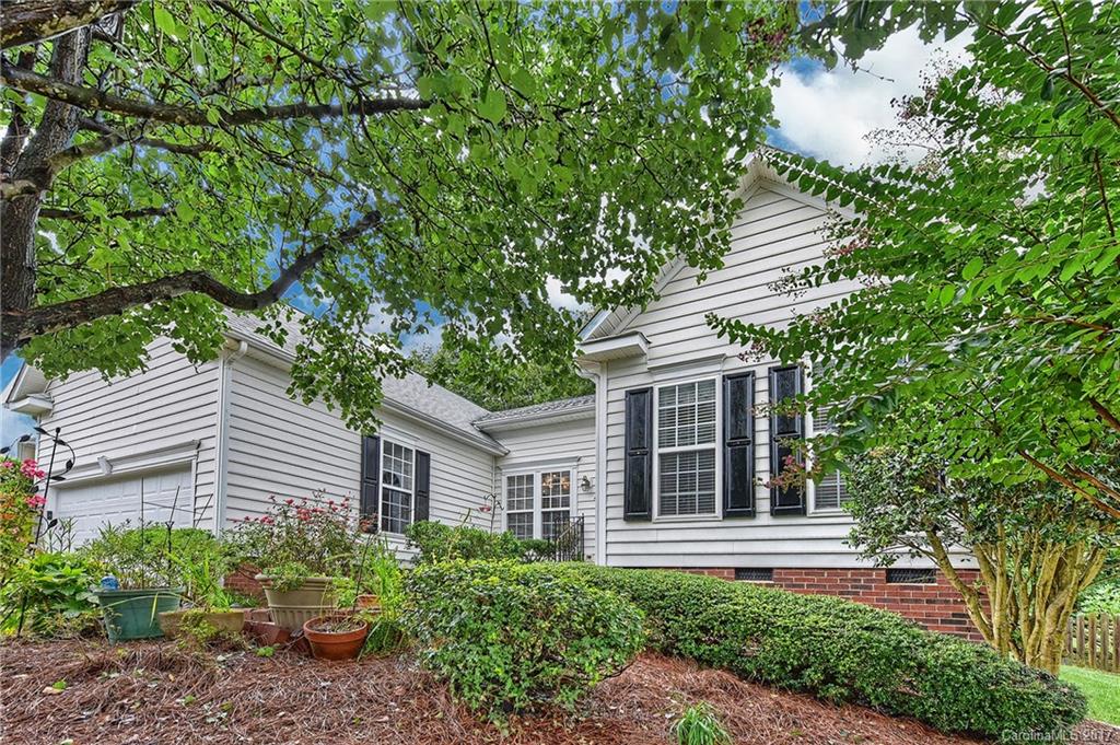 1618 Spandril Lane Fort Mill, SC 29708 - Photo 1 of 24
