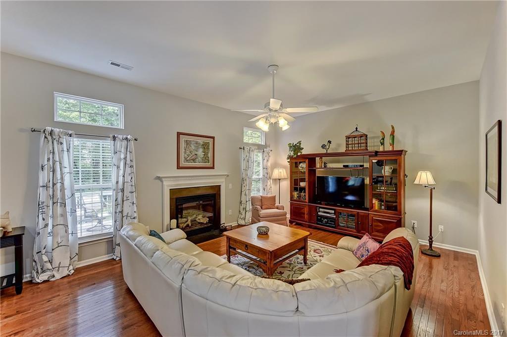 1618 Spandril Lane Fort Mill, SC 29708 - Photo 5 of 24