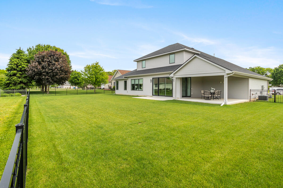 33 Shoshoni Pass Coldwater, MI 49036 - Photo 26 of 33