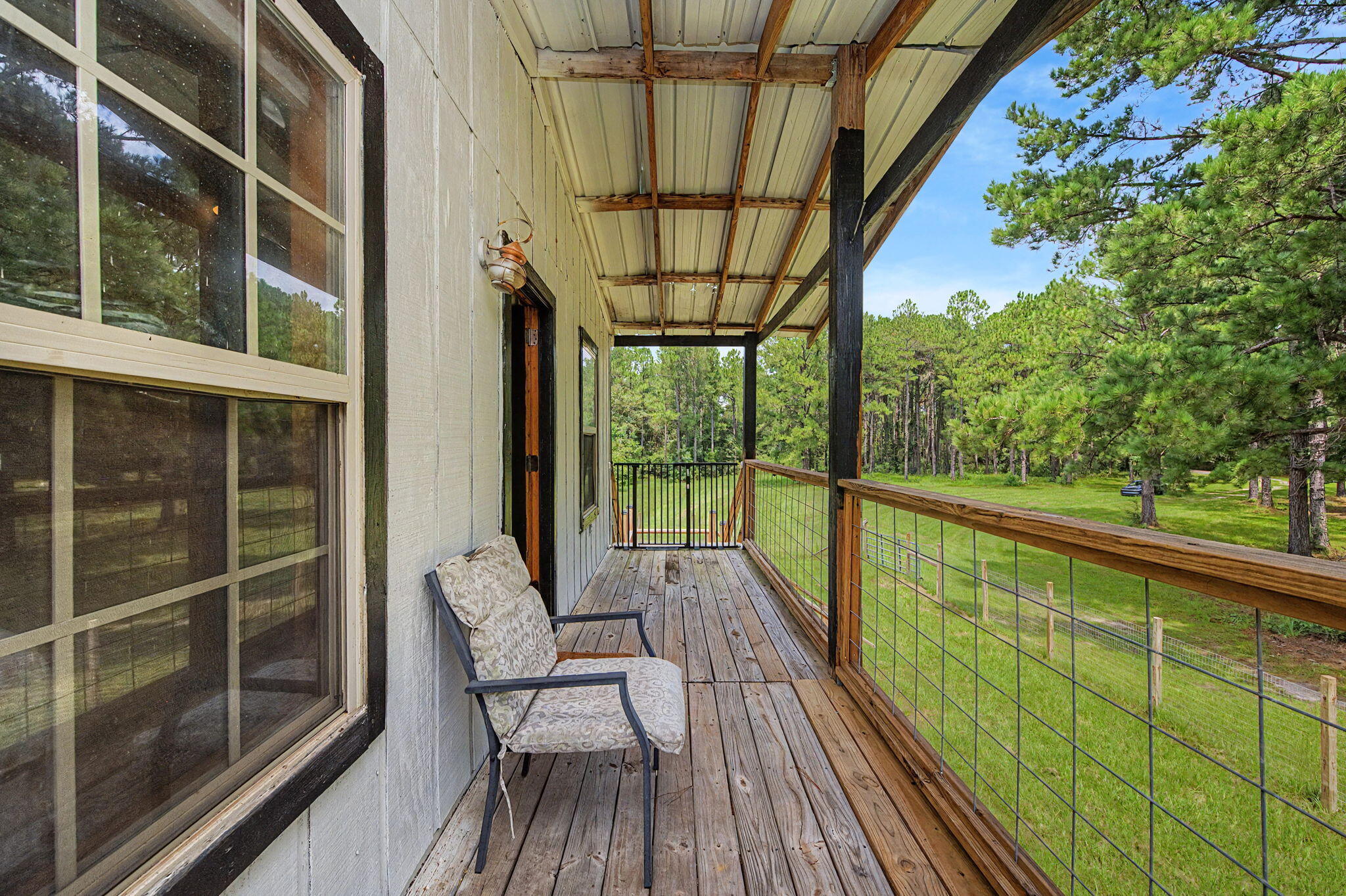 8365 Mountain City Road Baker, FL 32531 - Photo 31 of 37 Deck