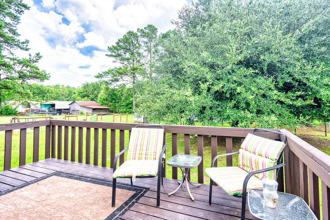 566 Howlandville Road Warrenville, SC 29851 - Photo 15 of 16 Rear Deck
