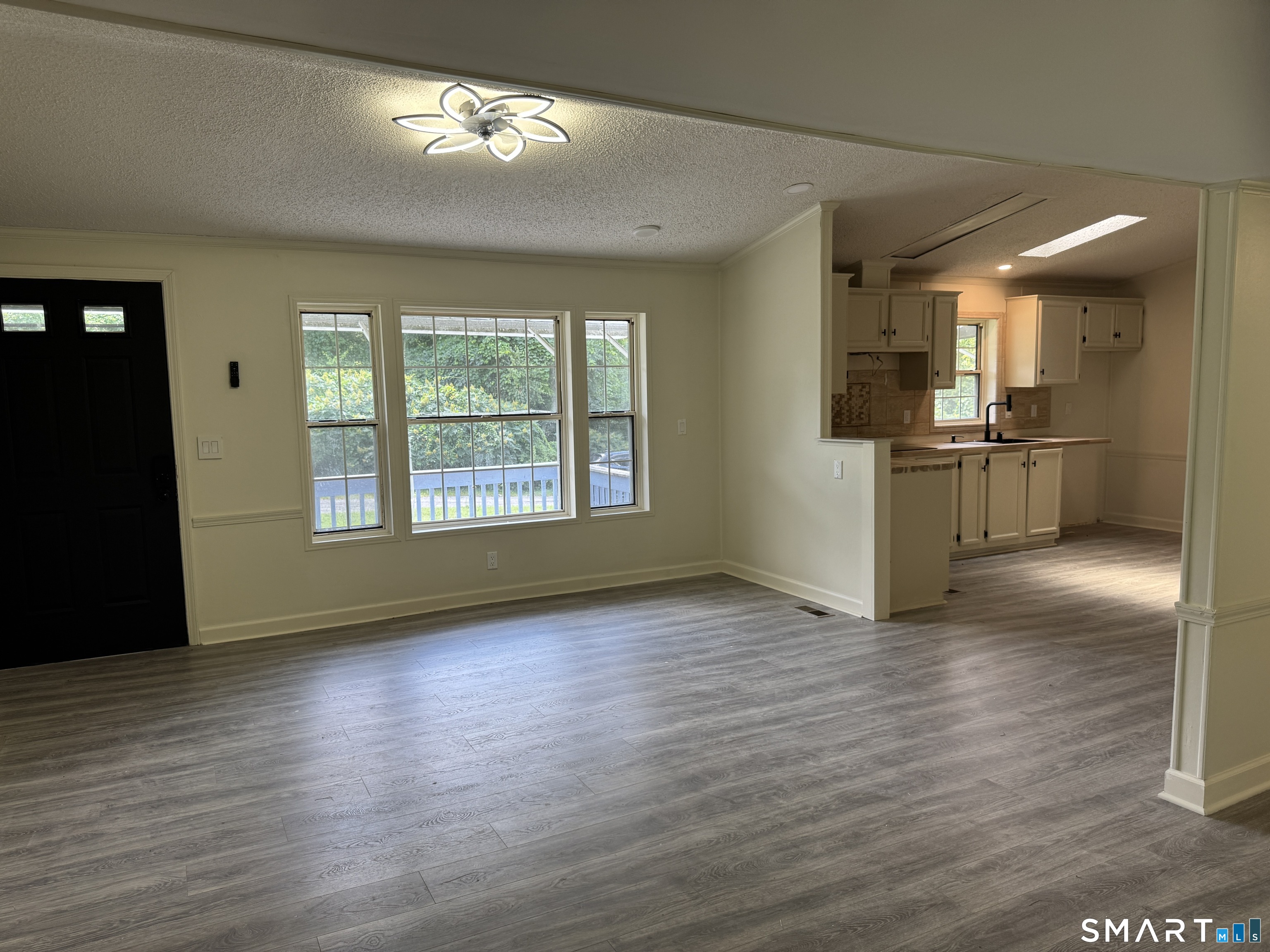 130 Williams Road Montville, CT 06370 - Photo 2 of 26